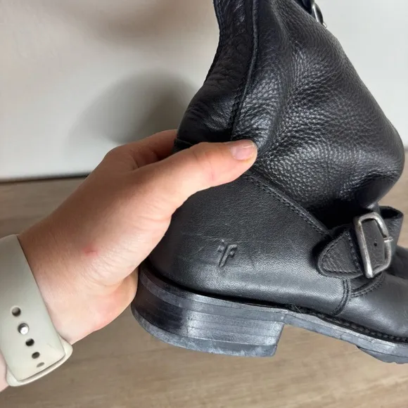 Frye Veronica Short Boots for Women Made from Full-Grain Leather in Black