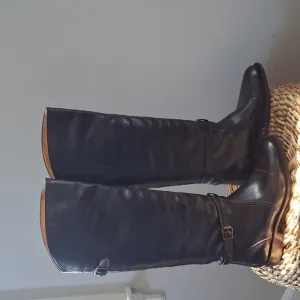 Frye‎ Womens 77561 Dorado Brown Leather Tall Riding Knee Boots/Straps S-7.5