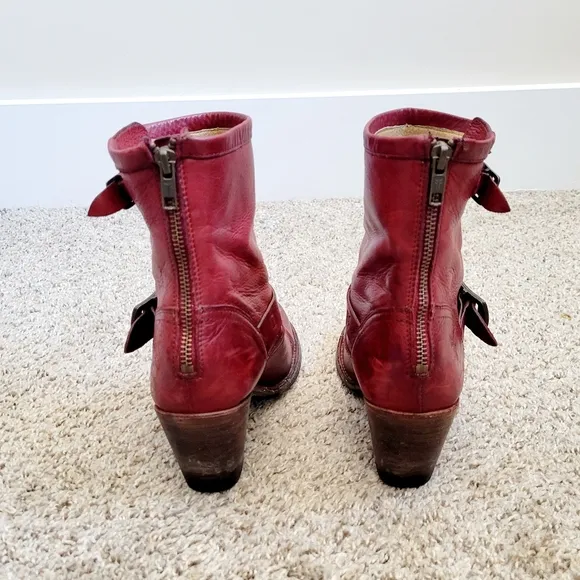 Frye Women's Karla Engineer Short Boot in Burnt Red Old Town