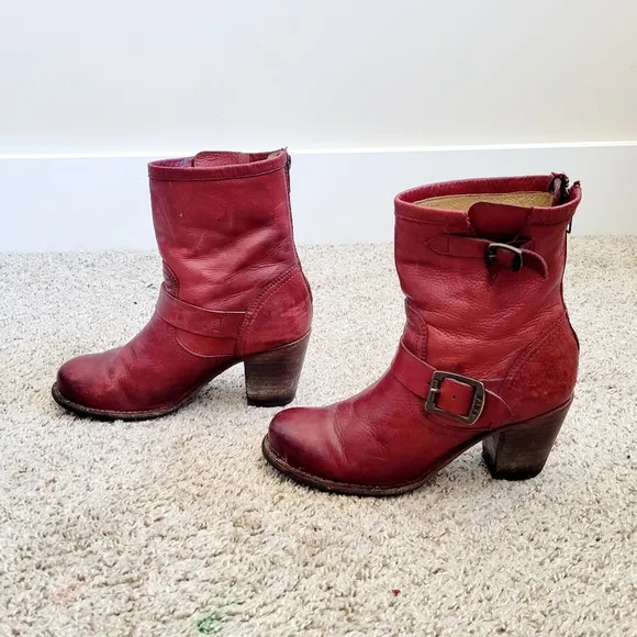Frye Women's Karla Engineer Short Boot in Burnt Red Old Town