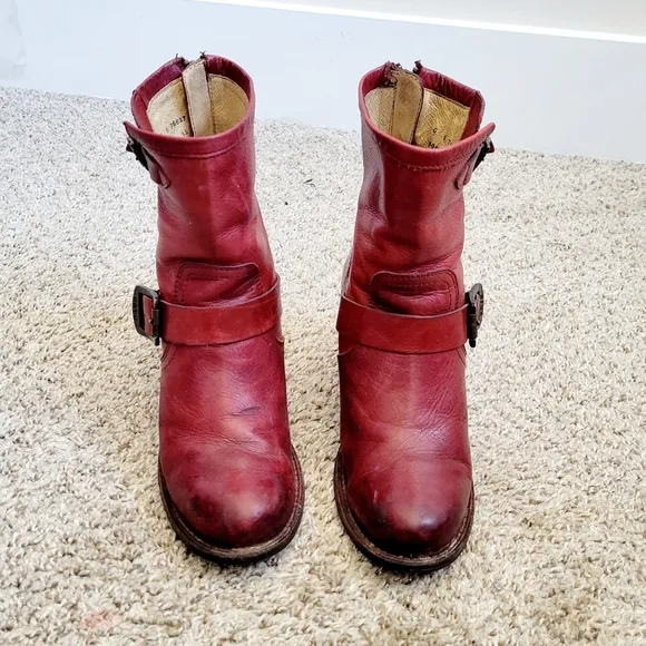 Frye Women's Karla Engineer Short Boot in Burnt Red Old Town