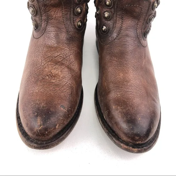 Frye Wyatt Disc Distressed Western Ankle Boots 7B