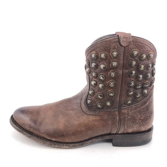 Frye Wyatt Disc Distressed Western Ankle Boots 7B