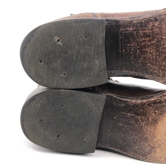 Frye Wyatt Disc Distressed Western Ankle Boots 7B