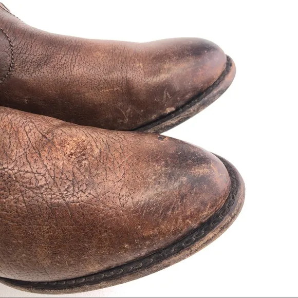 Frye Wyatt Disc Distressed Western Ankle Boots 7B