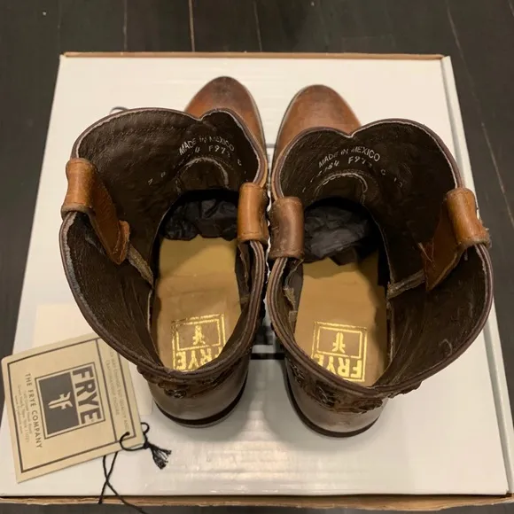 FRYE ‘WYATT DISC’ SHORT BOOTS