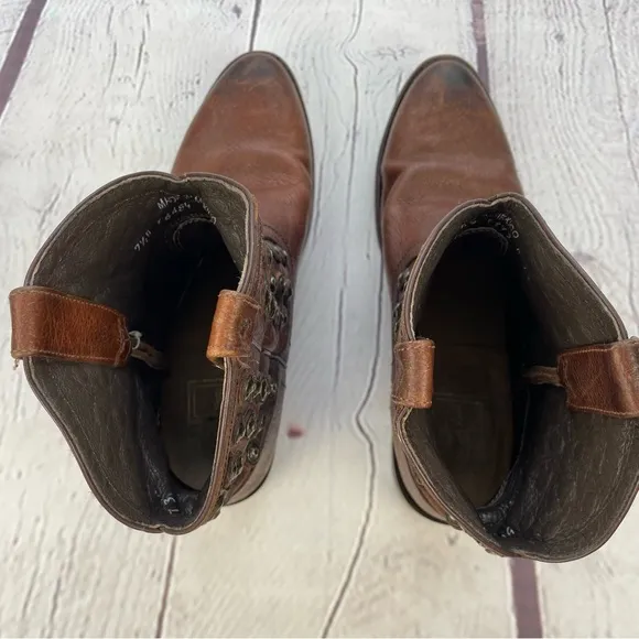 Frye Wyatt Disc Studded Ankle Western Boots Brown Leather Size 7.5
