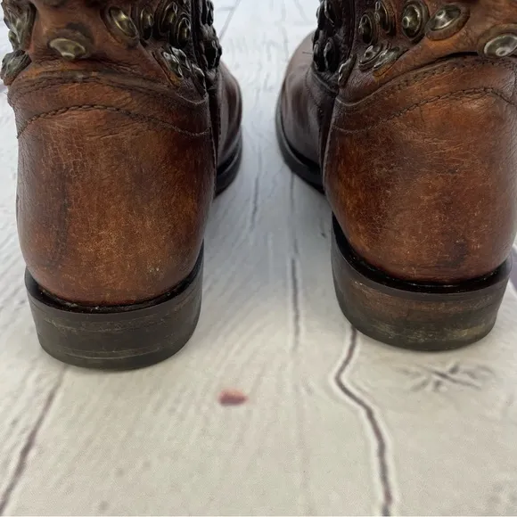 Frye Wyatt Disc Studded Ankle Western Boots Brown Leather Size 7.5
