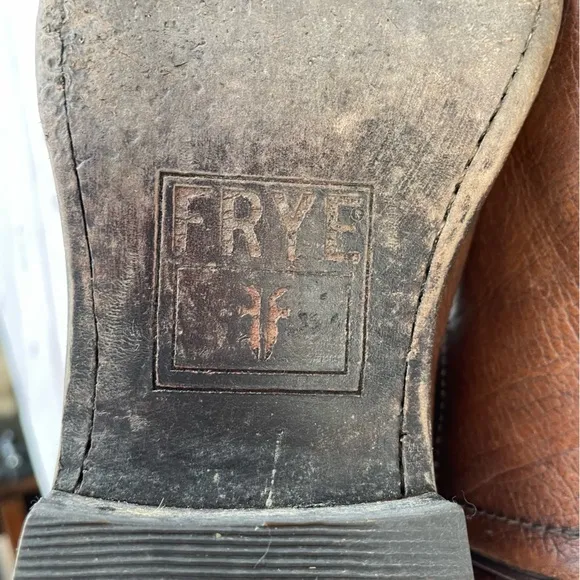 Frye Wyatt Disc Studded Ankle Western Boots Brown Leather Size 7.5