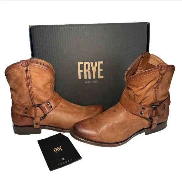 Frye Wyatt Harness Short Boots in Cognac. Women’s Size 7