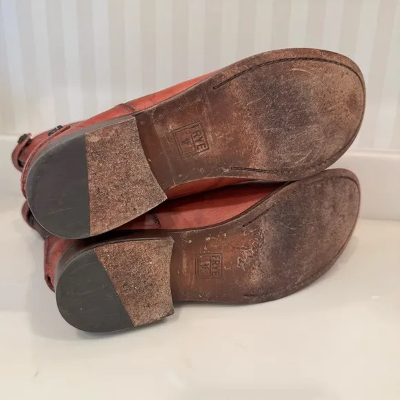Frye Zip Back Cognac Leather Ankle Boots Size 8 1/2B Narrow