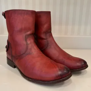 Frye Zip Back Cognac Leather Ankle Boots Size 8 1/2B Narrow