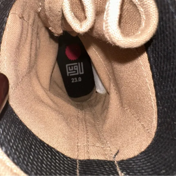 Fugu Japan Sa-Me Shoes in Tan