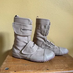 Fugu Japan Sa-Me Shoes in Tan