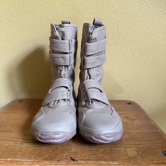 Fugu Japan Sa-Me Shoes in Tan