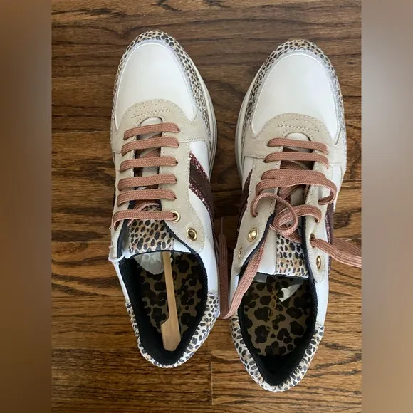 Geox D Kency Womens Lace Up Platform Shiny Sneakers‎ In Taupe Size US 9
