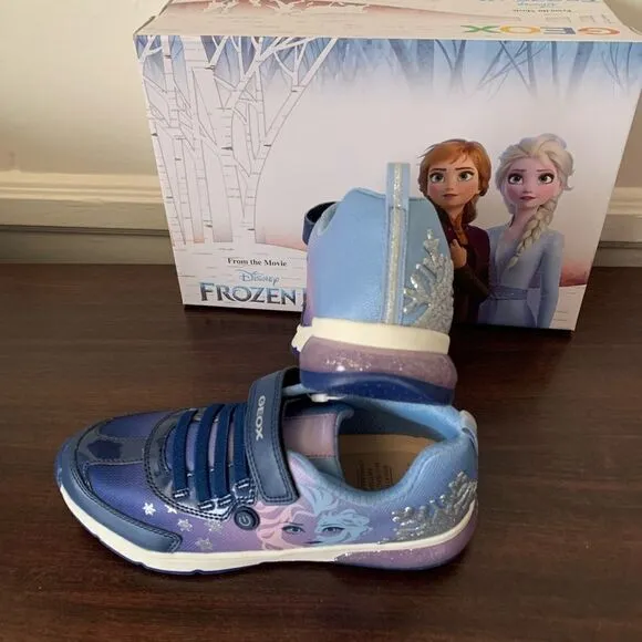 Geox Disney space club light up super comfortable sneaker size 3,5