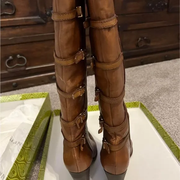 Gianni Bini boots