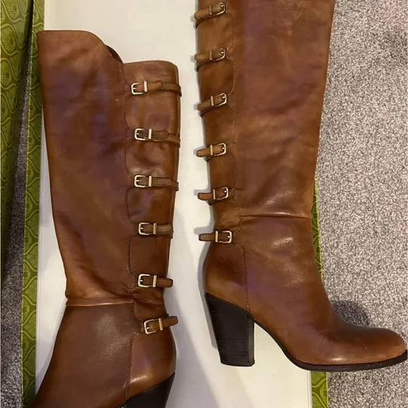 Gianni Bini boots