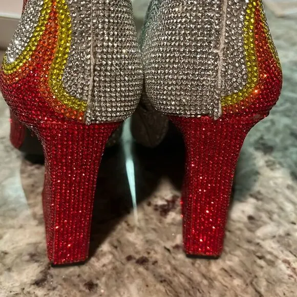 Gianni Bini Zander Rhinestone Flame Pointed Toe Tall Boots Size 5M
