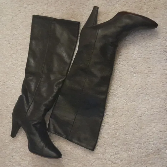 GOLO black tall boots size 8.5
