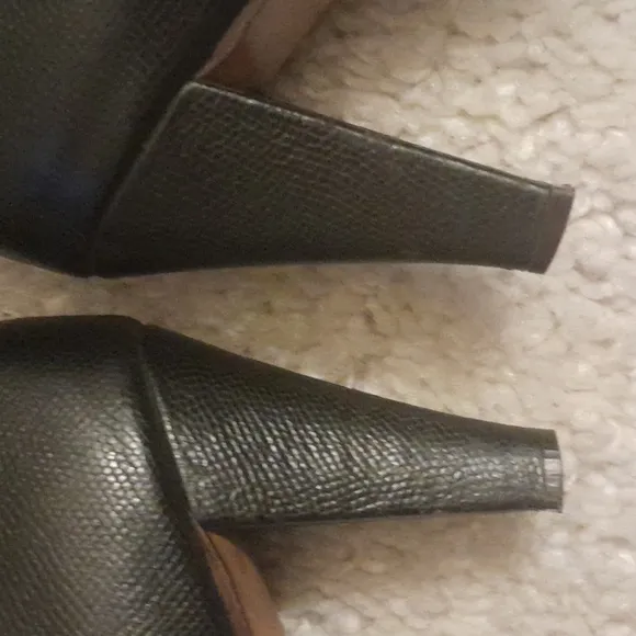 GOLO black tall boots size 8.5