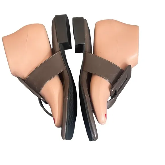 Golo Bocthong Flip flop in luggage brown sandals size 6.5