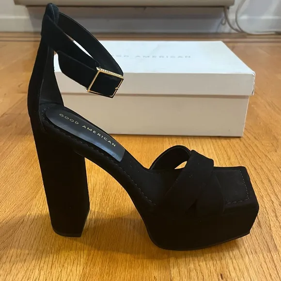 Good American Suede Black Platform Sandals Open Square Toe Size 6 NWT