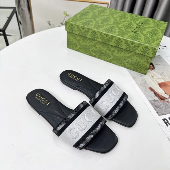 Gucci women's leather sandals comfortable flat-soled fashionable beach shoes