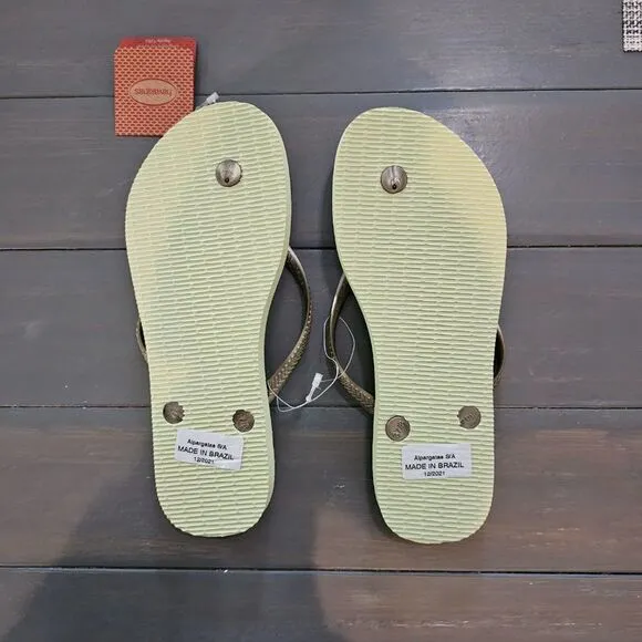 Havaianas Women's Lime Green Slim Iridescent Flip Flops Sandals Size 7-8