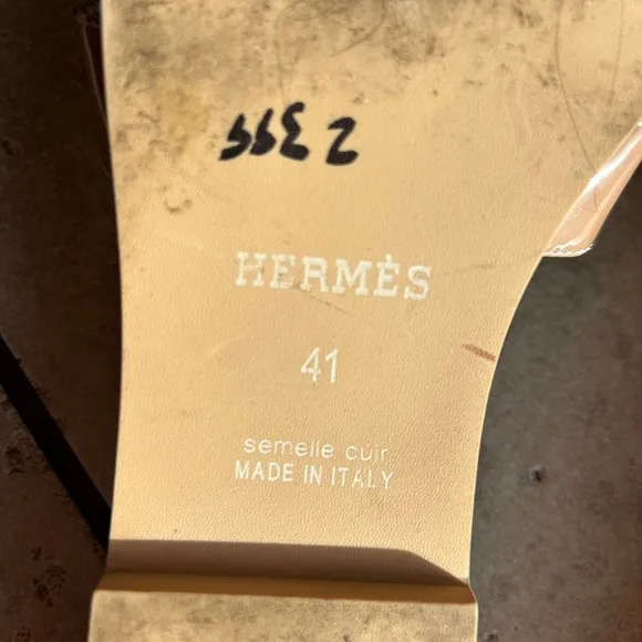 HERMÉS ORAN Tan Leather Sandals- size 41