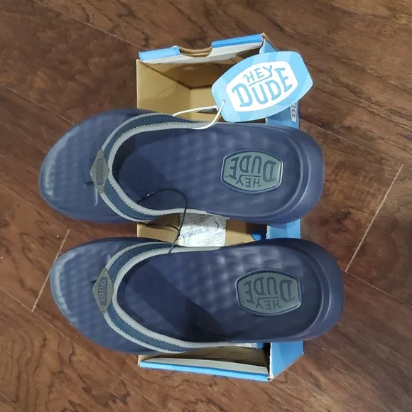 Hey Dude Mens Sandals / Flip Flops