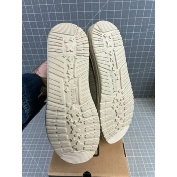 Hey Dude Wally Sox Beige Mens Casual Shoes US 8 EU 41 NEW~~