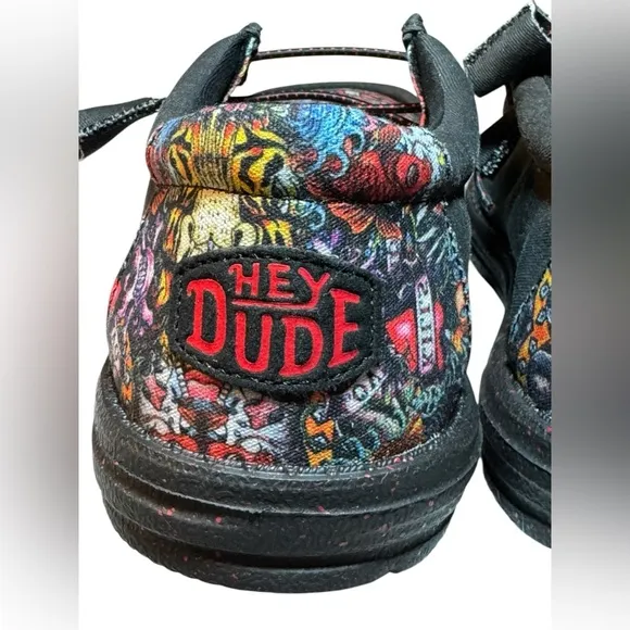 Hey Dude Wally Walls Art Shoes 10 M