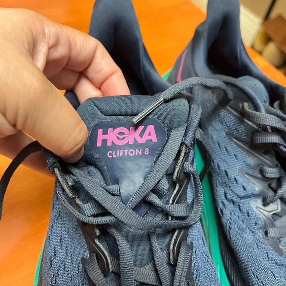 HOKA Clifton 8 Women’s Running Shoes – Size 8.5 | Outer Space/Atlantis |