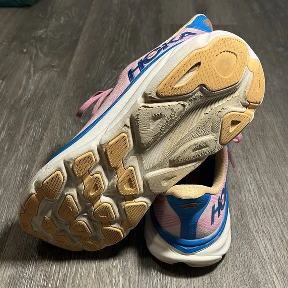 Hoka Clifton 9 Pink and Blue Athletic Shoes with Breathable Mesh