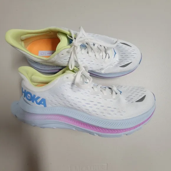 Hoka Kawana White Ice Water Size 9B.