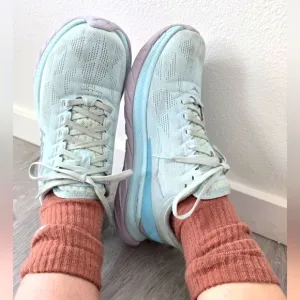 Hoka | Mach pastel blue purple sporty lightweight running sneakers | WMS 7.5
