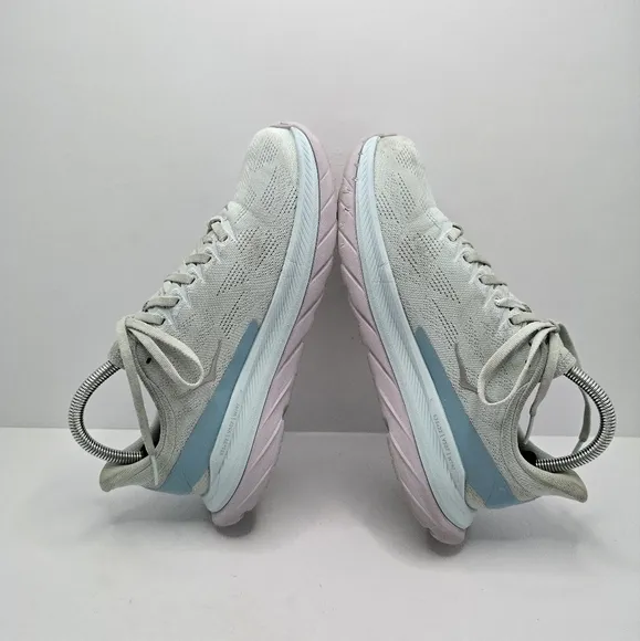 Hoka | Mach pastel blue purple sporty lightweight running sneakers | WMS 7.5