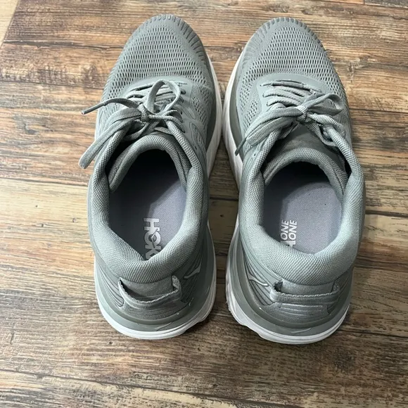 HOKA Men’s Bondi 7 shoes in olive Haze/White size 11.5