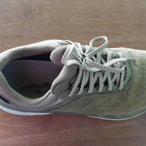 Hoka One One Challenger Low GTX GORE-TEX Hiking Performance Shoes Sz 8.5