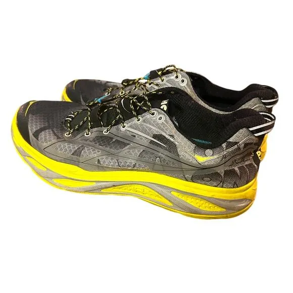 Hoka One One Huaka Road Running Shoes, size 9.5