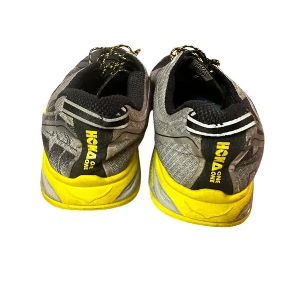 Hoka One One Huaka Road Running Shoes, size 9.5