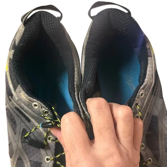 Hoka One One Huaka Road Running Shoes, size 9.5