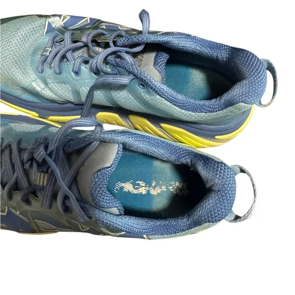 Hoka One One Infinite Blue Yellow Women’s Size 9.5 Athletic Shoes Sneakers Run