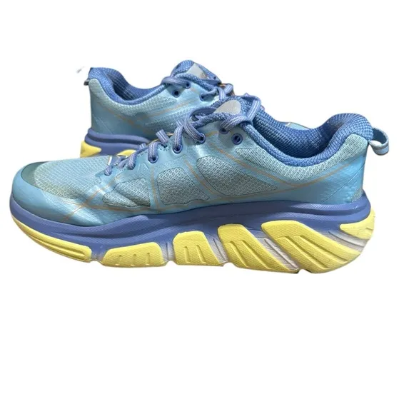 Hoka One One Infinite Blue Yellow Women’s Size 9.5 Athletic Shoes Sneakers Run