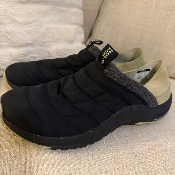 HOLO ECO Quilted Slip on Credimus Shoes - Men's Size 12. Gently Used.