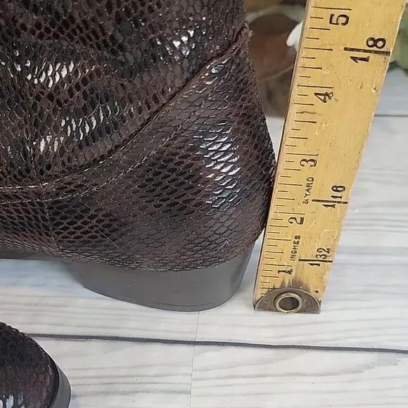 Honey Bee knee high python textured fabric boots Women's Size 8.5