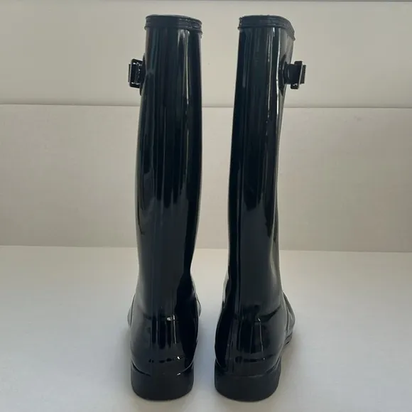 Hunter Black Glossy Tall Women Rain Boots Size 7 EUC