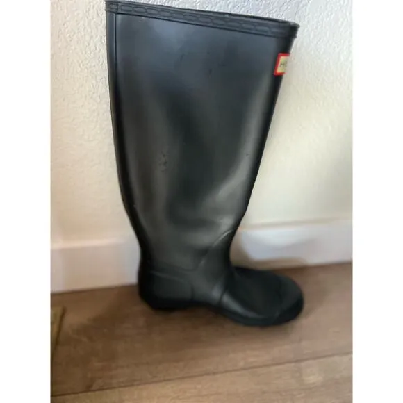 Hunter Black Matte Tall Rubber Boots Size 9